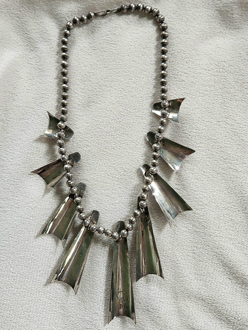 SIGNED ML NAVAJO STERLING SILVER AND TURQUOISE STATION NECKLACE - Picture 7 of 12